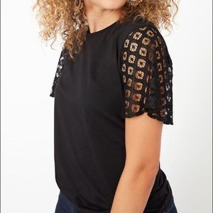 Olive eyelet knit Tee Black